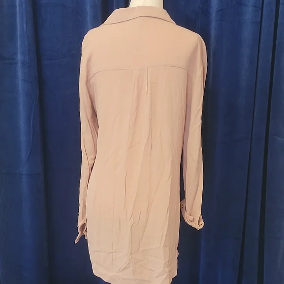 Entro Blouse in Warm Tan - Picture 4 of 4